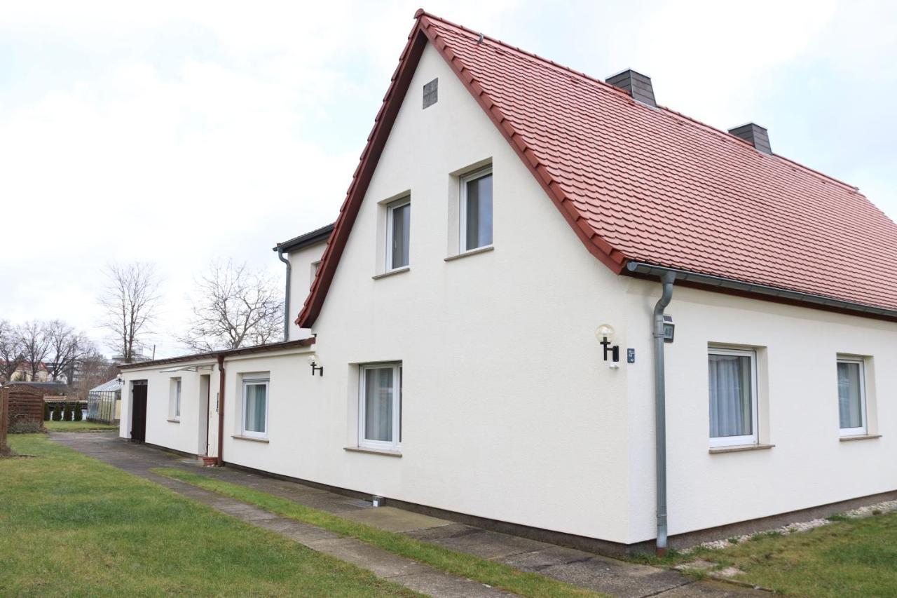 Liebevoll Eingerichtetes Haus Mit Grossem Garten In Dresden - Telefonnummer Und Video Unter Www Fhvn De Exterior foto